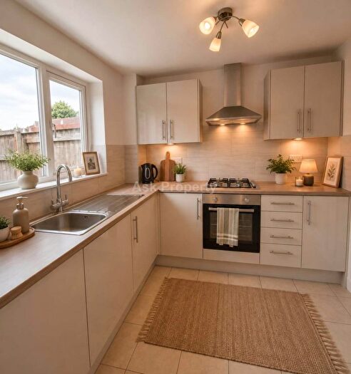 3 Bedroom Terraced House To Rent In Barent Walk, Nottingham, NG5
