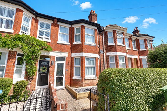 3 Bedroom Terraced House For Sale In Swift Road, Woolston, SO19