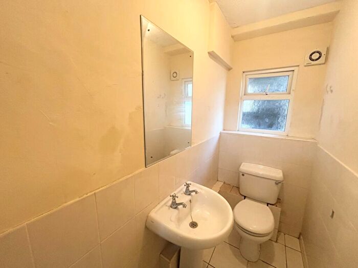1 Bedroom Terraced House To Rent In Stanley Road, Cotham, BS6
