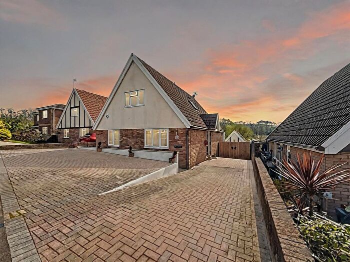 4 Bedroom Detached Bungalow For Sale In Heol Iscoed, Efail Isaf, CF38