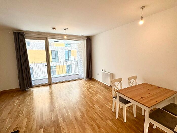 1 Bedroom Flat To Rent In Telcon Way, Greenwich, SE10