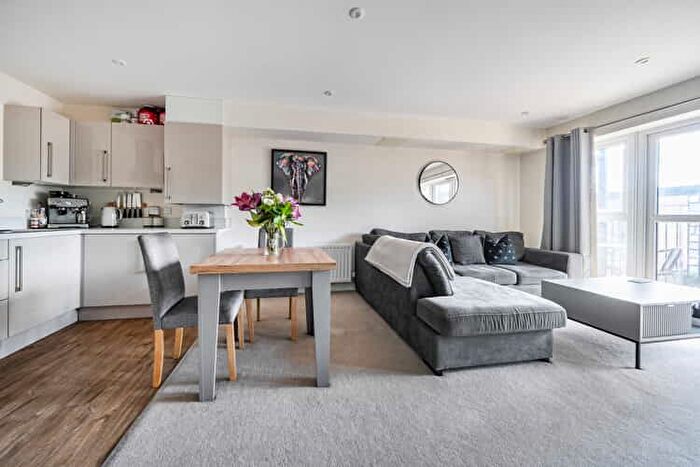 2 Bedroom Flat For Sale In Shapiro House, Stevenage, Hertfordshire, SG1