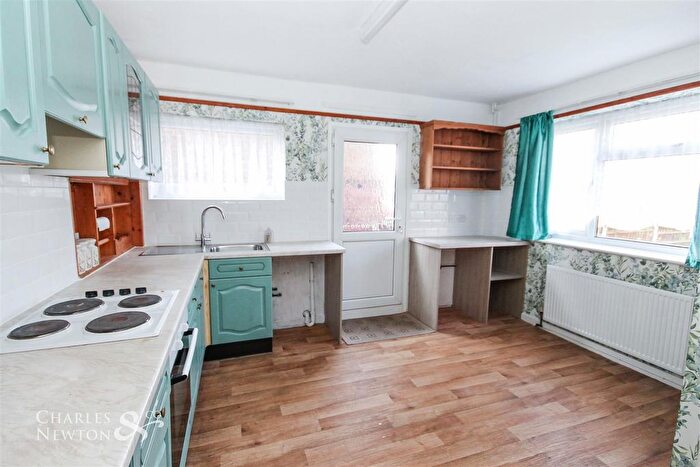 3 Bedroom Semi-Detached House For Sale In Nuthall Circle, Ilkeston, DE7