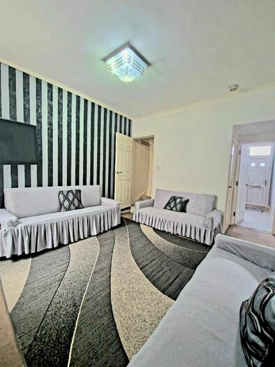 5 Bedroom Terraced House To Rent In Kings Newton Street, Leicester, LE2