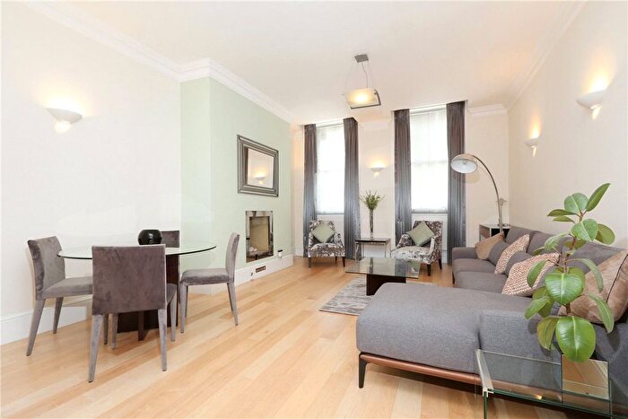 1 Bedroom Flat To Rent In Weymouth Street, Marylebone, London, W1G