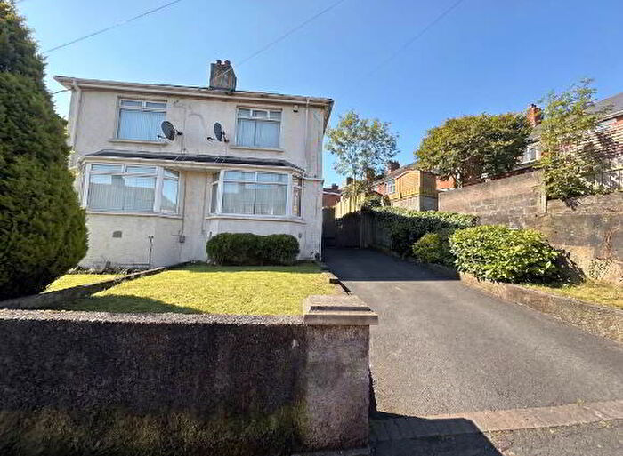 2 Bedroom Semi-Detached House For Sale In Upper Dunmurry Lane, Belfast, BT17