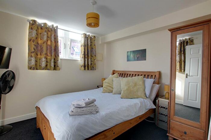 2 Bedroom End Of Terrace House For Sale In South Street, Alford, LN13