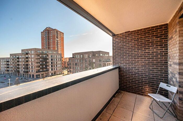 1 Bedroom Flat To Rent In Walthamstow, Walthamstow, E17