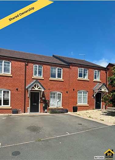 3 Bedroom Terraced House For Sale In Bluebell Close, Droitwich, Worcestershire, WR9