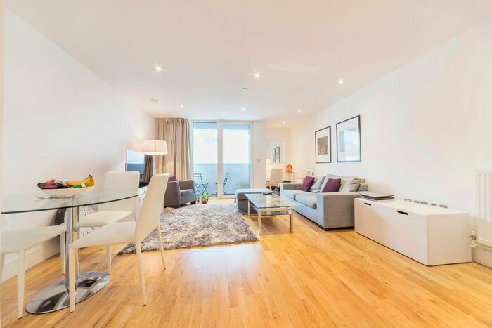 1 Bedroom Flat To Rent In Admirals Tower, Dowells Street, Greenwich, London, SE10