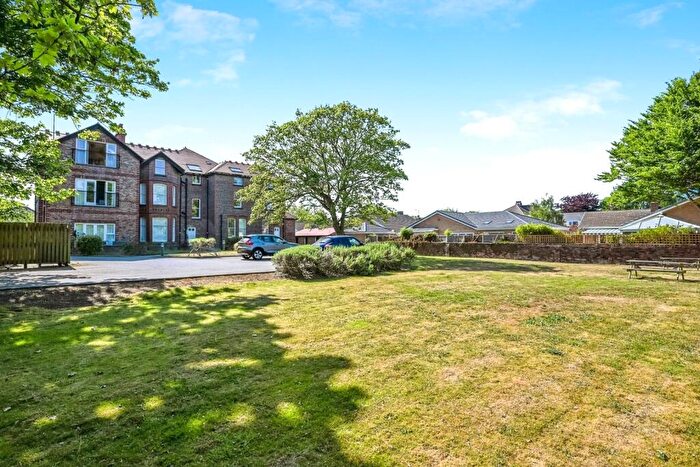 2 Bedroom Flat For Sale In Merrilocks Road, Liverpool, Merseyside, L23