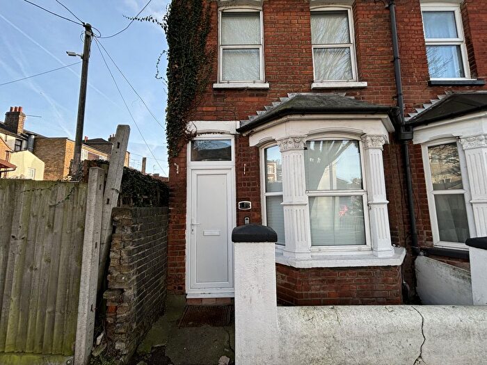 2 Bedroom Terraced House To Rent In Leonard Road, Chatham, ME4