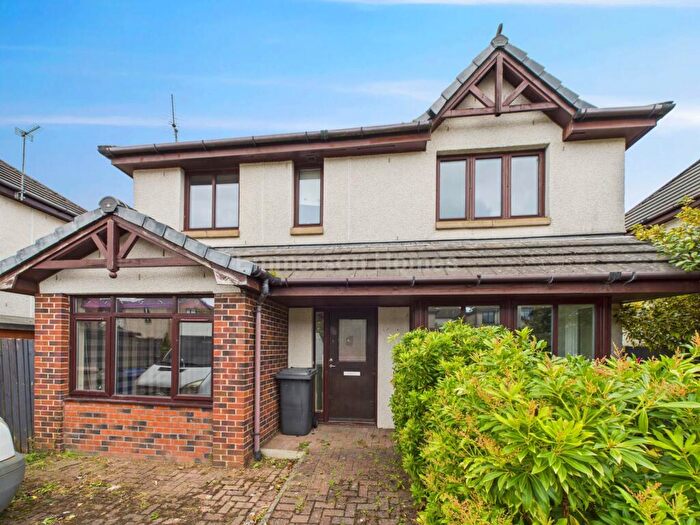4 Bedroom Detached House For Sale In Patrickbank Wynd, Elderslie, PA5