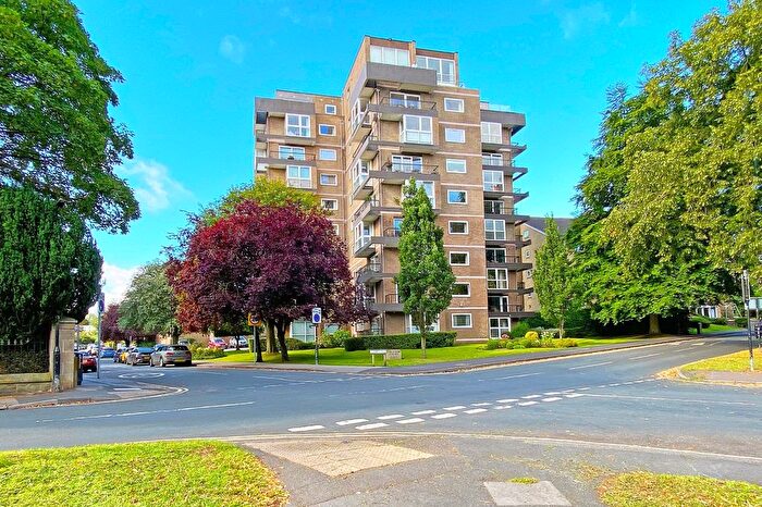 2 Bedroom Flat For Sale In St. Marys Walk, Esplanade Court, HG2