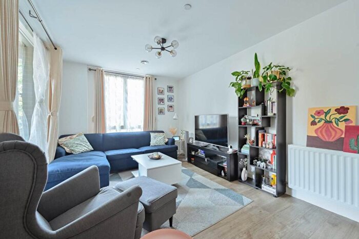 2 Bedroom Flat For Sale In Gayton Road, Harrow, HA1