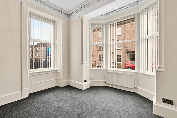 2 Bedroom Flat To Rent In Bonhill Road, Dumbarton, West Dunbartonshire, G82