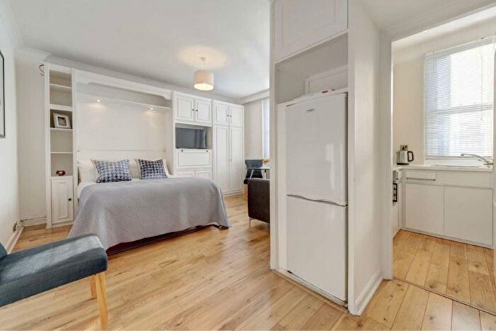 Studio To Rent In Hill Street, London, W1J