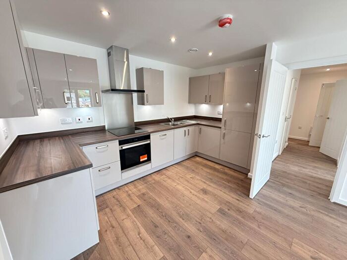 1 Bedroom Apartment To Rent In Golding Close, Almondsbury, South Gloucestershire, BS10