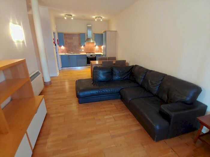 2 Bedroom Flat To Rent In Hermand Crescent, Slateford, Edinburgh, EH11