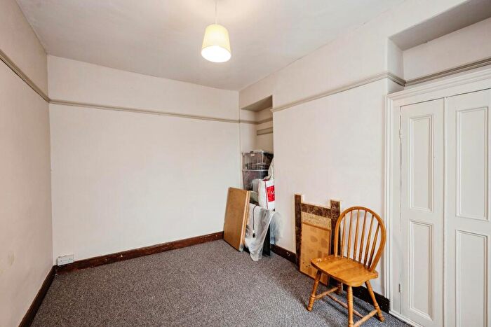 3 Bedroom Terraced House For Sale In Argyle Street, Swansea, SA1