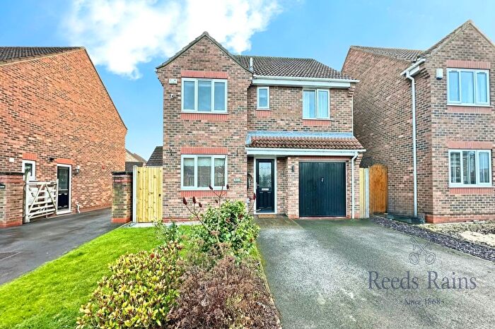 4 Bedroom Detached House For Sale In Willow Bank, Brayton, Selby, North Yorkshire, YO8