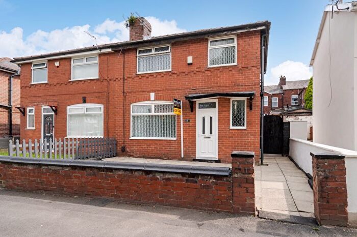 3 Bedroom Semi-Detached House To Rent In Longfield Road, Middle Hulton, Bolton., BL3