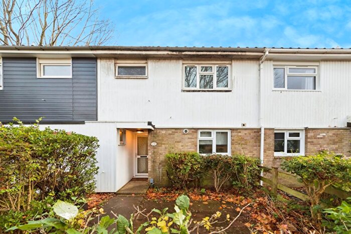 3 Bedroom Terraced House For Sale In Jewel Walk, Crawley, RH11