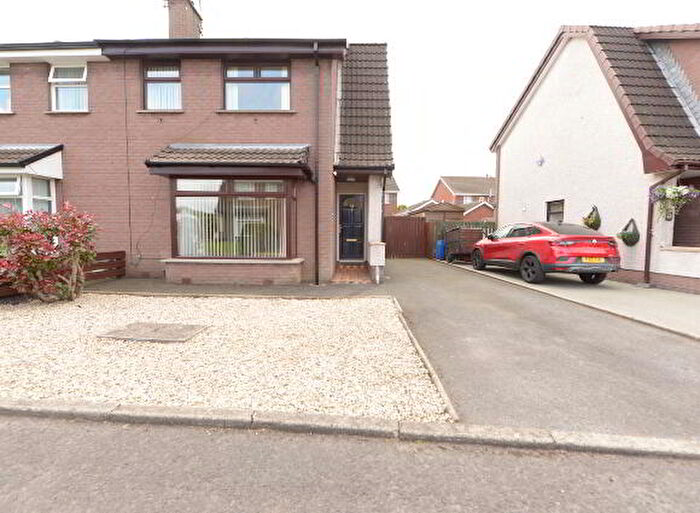 3 Bedroom Semi-Detached House For Sale In Manderley Court, Craigavon, BT63