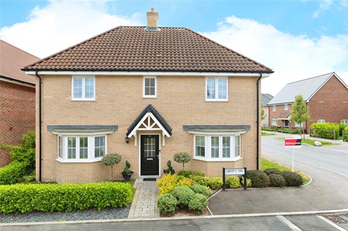 4 Bedroom Detached House For Sale In Liberty Way, Runwell, Wickford, Essex, SS11