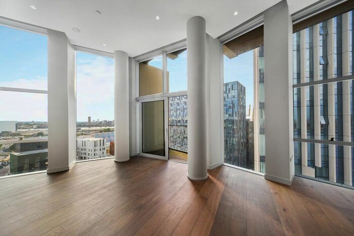 2 Bedroom Flat To Rent In Cutter Lane, London, SE10