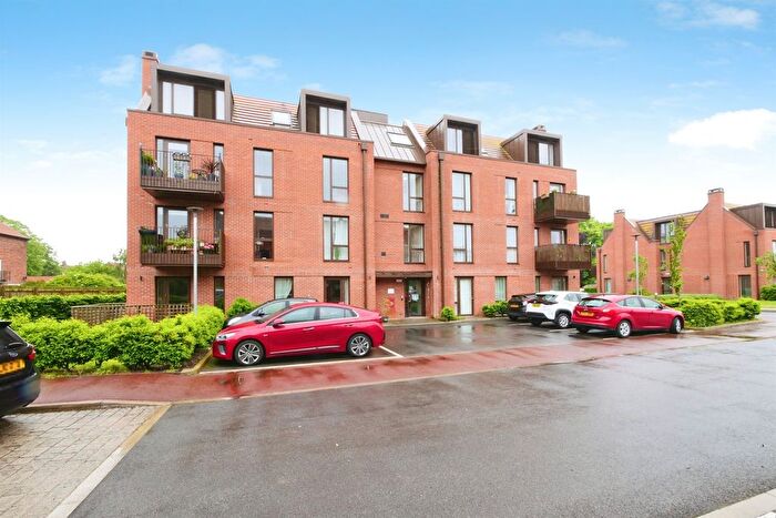 1 Bedroom Flat For Sale In Unwin Court Haxby Road, New Earswick, York, YO32