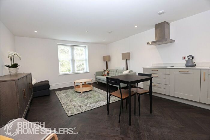 1 Bedroom Flat For Sale In Cathedral Road, Cardiff, CF11