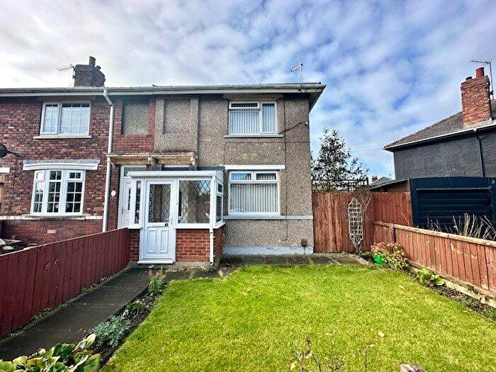 2 Bedroom End Of Terrace House For Sale In Cranfield Avenue, Middlesbrough, North Yorkshire, TS3