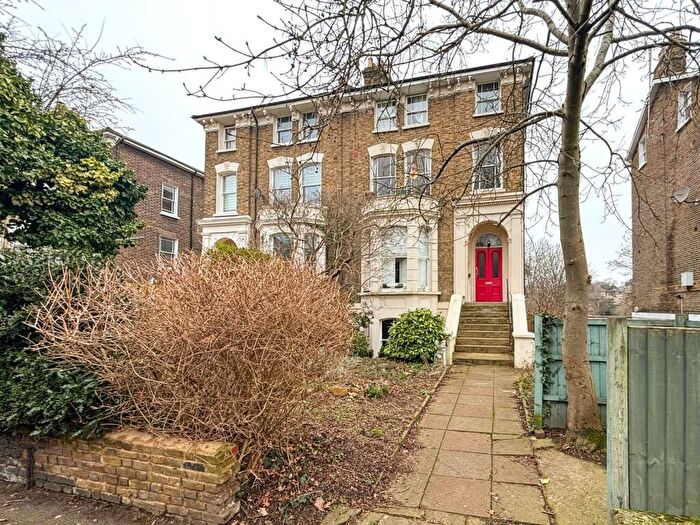 2 Bedroom Flat For Sale In Manor Park, Hither Green, London, SE13