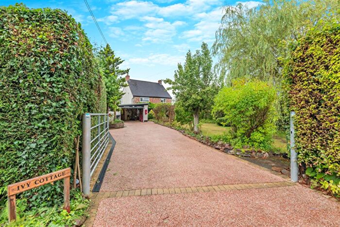 4 Bedroom Cottage For Sale In Stony Lane, Kilcot, Newent, GL18