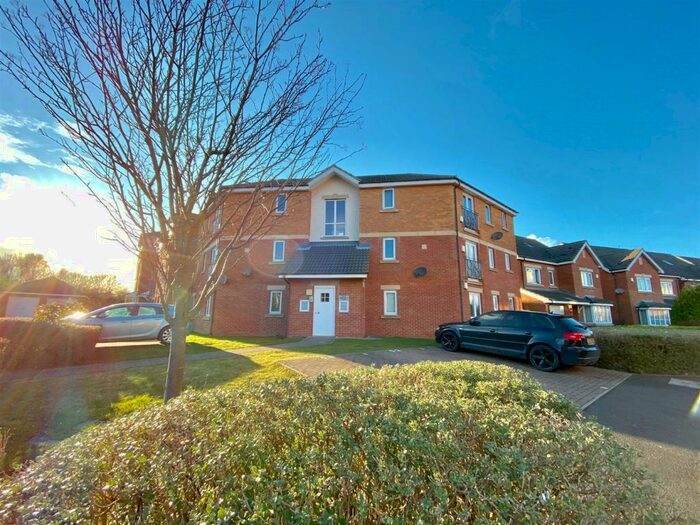 2 Bedroom Apartment To Rent In Renforth Close, St James Village, Gateshead, NE8