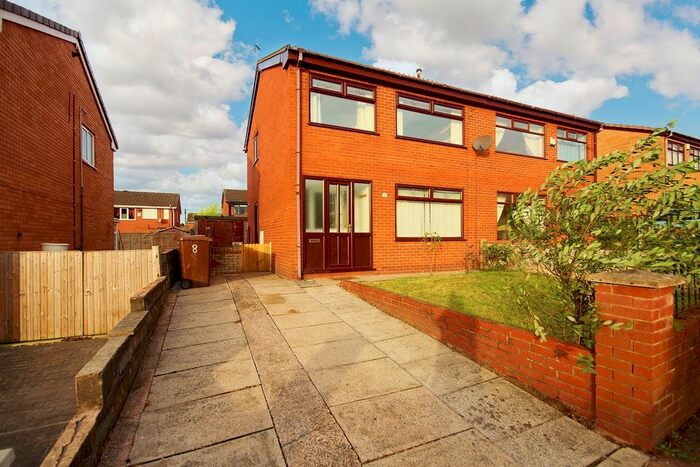 3 Bedroom Semi-Detached House To Rent In Alder Avenue, Ashton-In-Makerfield, Wigan, WN4