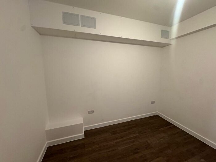 1 Bedroom Apartment To Rent In Heritage Park, S6