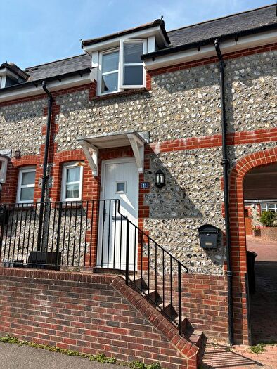 2 Bedroom Terraced House To Rent In Motcombe Lane, Eastbourne, BN21