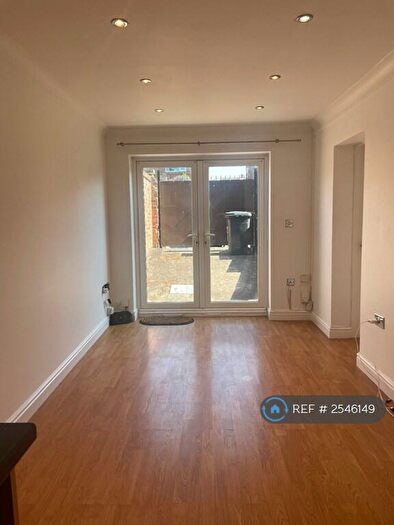 1 Bedroom Flat To Rent In Archer Road, Stapleford, Nottingham, NG9