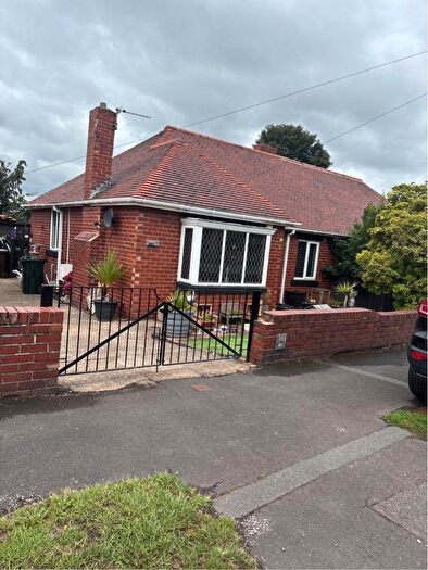 2 Bedroom Bungalow To Rent In Clarney Avenue, Darfield, S73