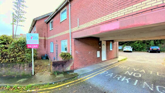 1 Bedroom Flat To Rent In Somerton Road, Liswerry, Newport, NP19