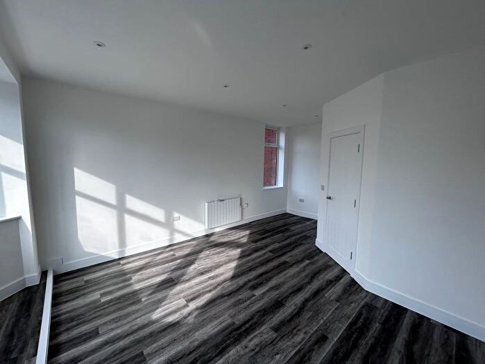 2 Bedroom Flat To Rent In Egginton Street, Leicester, LE5