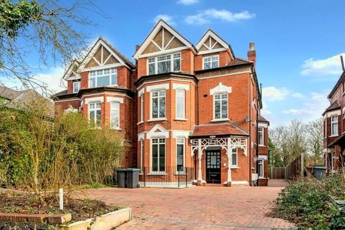 2 Bedroom Flat To Rent In D, Great North Road, Highgate, N6