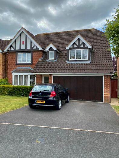 5 Bedroom Semi-Detached House To Rent In East Fields Close, Oxford OX3