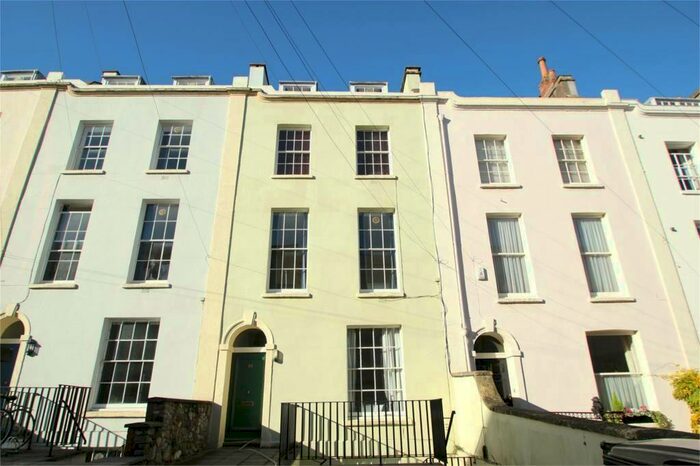 1 Bedroom Flat To Rent In Meridian Place, Bristol, BS8