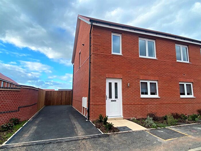 3 Bedroom Semi-Detached House To Rent In Claydon Street, Mickleover, Derby, DE3