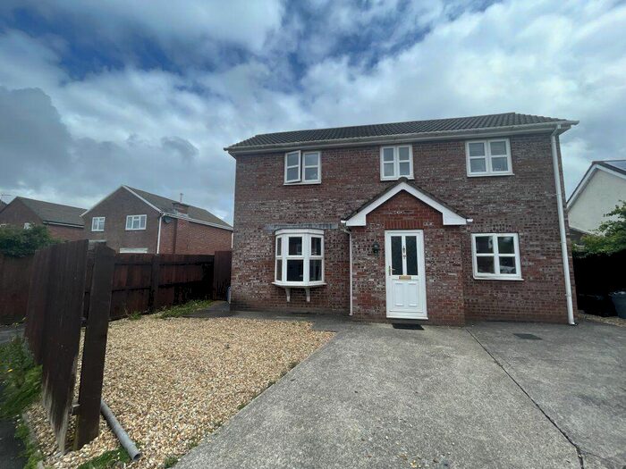 2 Bedroom House To Rent In The Spinney, Brackla, Bridgend, CF31