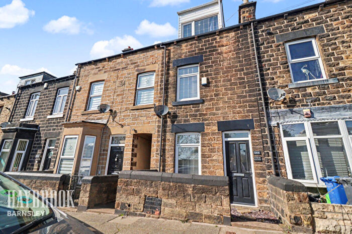 4 Bedroom Terraced House For Sale In Doncaster Road, Ardsley, S71