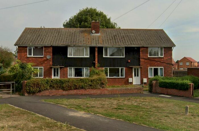 2 Bedroom Flat To Rent In Broadley Crescent, Louth, Lincolnshire, LN11